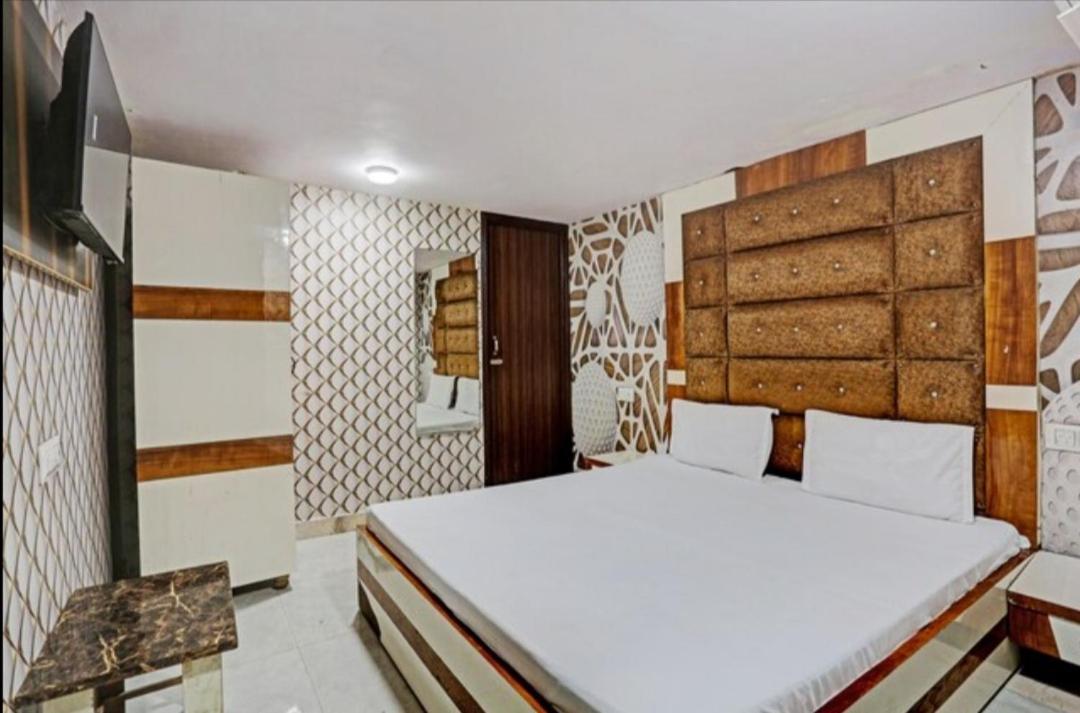 Mishra Residency Hotel อัมริตสา ภายนอก รูปภาพ